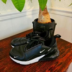 Black all leather air max 270